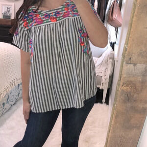 See and Be seen size medium striped floral babydoll top